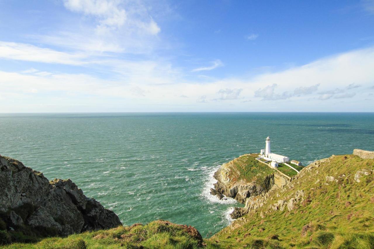 Swn Y Nant Villa Holyhead Bagian luar foto
